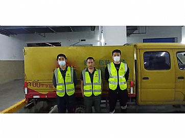 1吨地库车